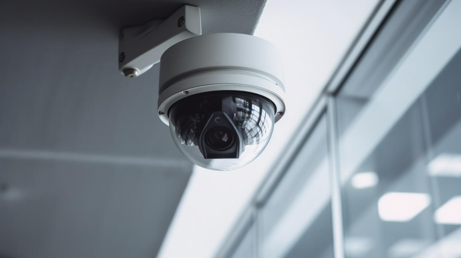Monitoring CCTV – kamery i rejestrator